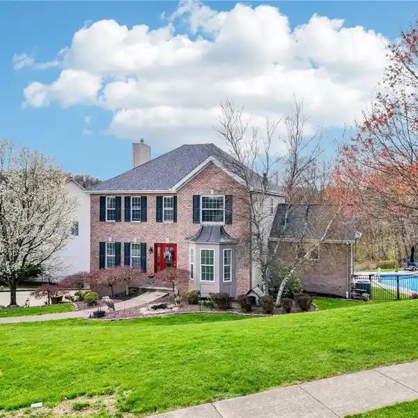 BEAUTIFUL COLONIAL WITH PRIVATE WOODED BACKYARD
