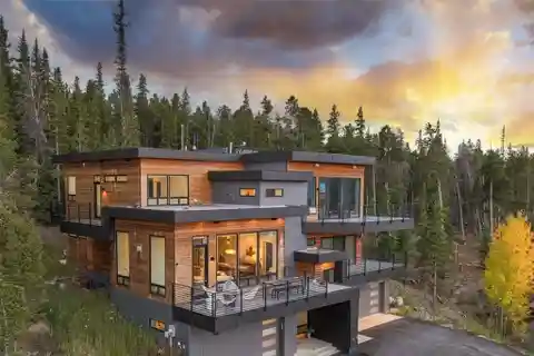 Mountain Modern Masterpiece