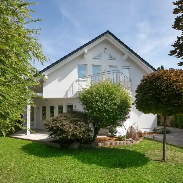 SPACIOUS FAMILY HOME