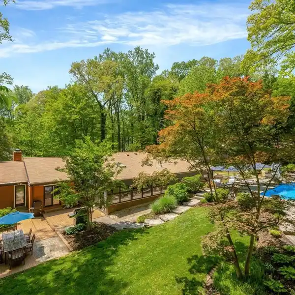 EXCEPTIONAL RETREAT IN THE HEART OF MANTUA