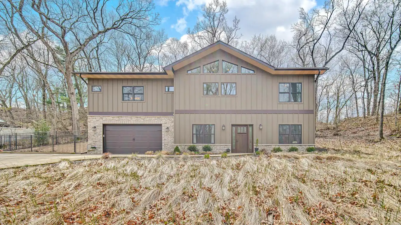 Beverly Shores Understated Elegance