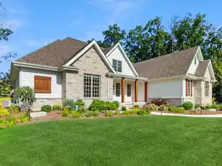 Gorgeous Home at the End of a Cul-De-Sac