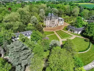 Elegant 18th Century Chateau