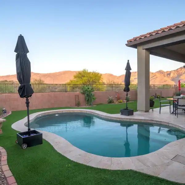 INCREDIBLE HOME WITH PANORAMIC CATALINA MOUNTAIN VIEWS