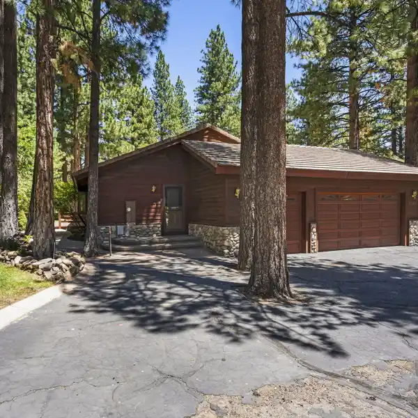 BEAUTIFULLY UPDATED SINGLE-STORY HOME