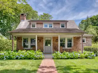 Designer Southampton Village Cottage for Rent