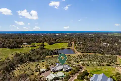 Beautiful Quindalup Property Sitting on a Magnificent 13.59 Acres