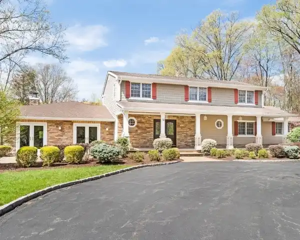 SPRAWLING FIVE BEDROOM HOME IN HIGHLY DESIRABLE BASKING RIDGE