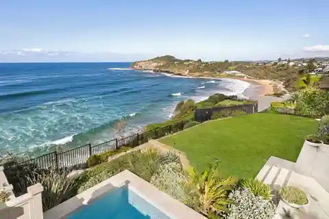 Bespoke Beachside Residence