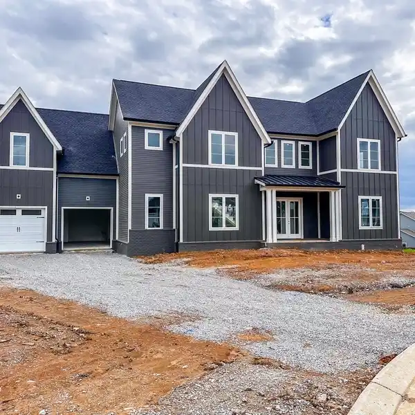 BRAND-NEW HOME IN SOUGHT-AFTER PINE CREEK