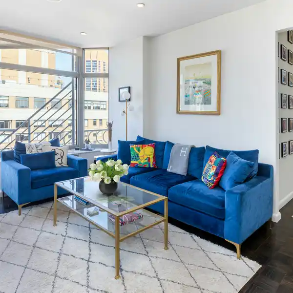 BEAUTIFUL TWO BEDROOM CONDO WITH BREATHTAKING CITY VIEWS