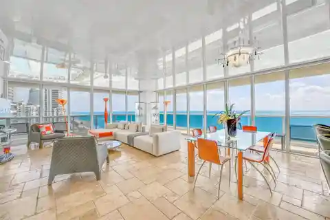 Unique Ocean-view Corner Unit