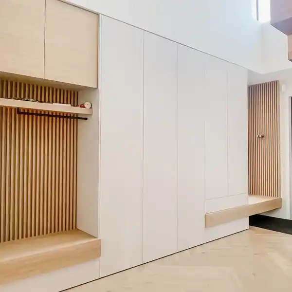 IMMACULATE NEW CONTEMPORARY HOME