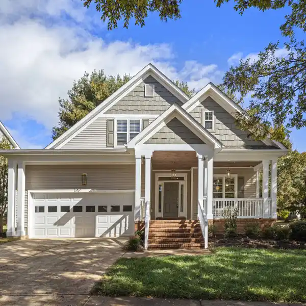 MAGNIFICENT MODERN MOUNTAIN LUXURY