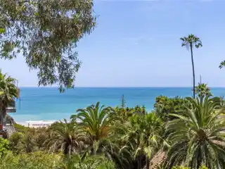 Beautifully Remodeled Capistrano Beach Home