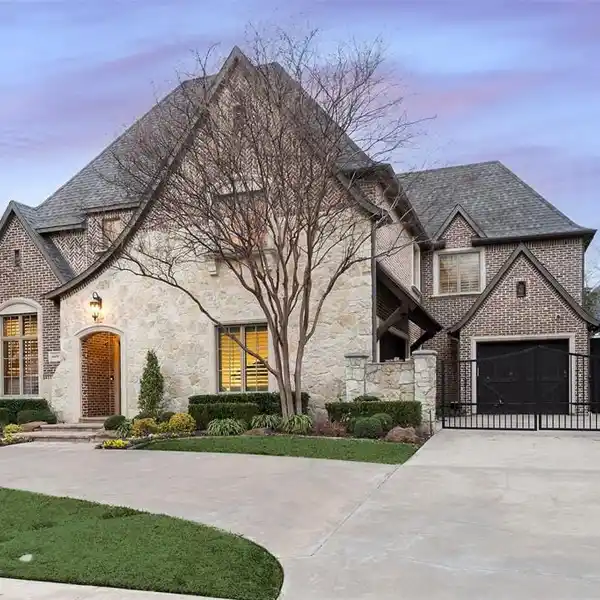 IMPECCABLY-MAINTAINED COUNTRY FRENCH PRESTON HOLLOW HOME