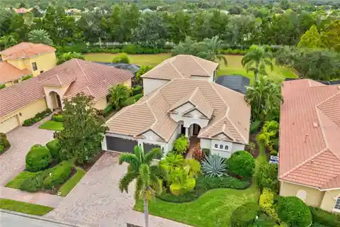 Elegant Golf Estate with Resort-Inspired Amenities