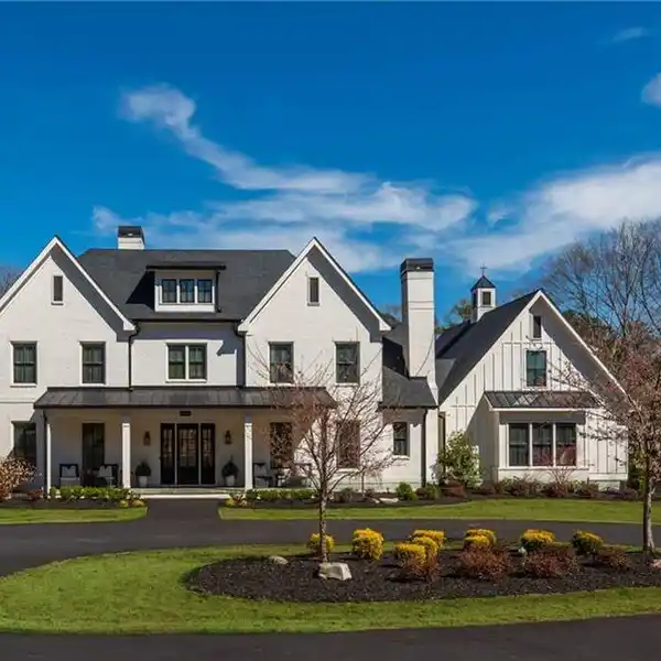 SECLUDED ACREAGE WITH GUEST SUITE AND CHARM
