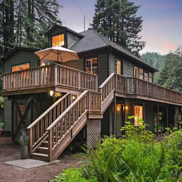 SUN-DRENCHED RIVERFRONT GEM IN VILLA GRANDE
