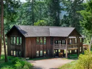 Exceptional 22.94-Acre Equestrian Ranch