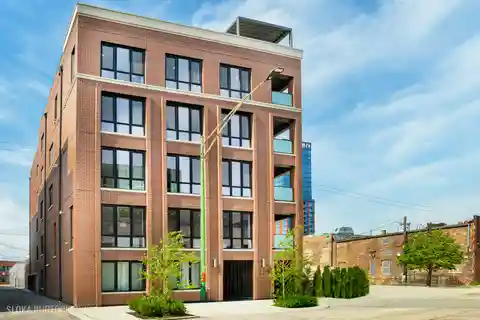 Brand New Home in the West Loop