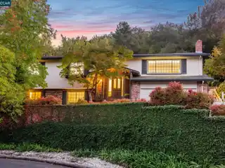 Inviting Home with Spacious Living Space