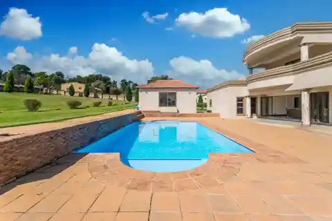 Luxurious Countryside Living
