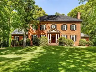 Luxury Living in Perfectly Positioned Colonial