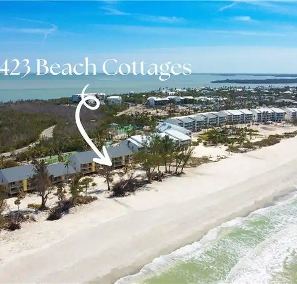 COASTAL ELEGANCE WITH MODERN SOPHISTICATION