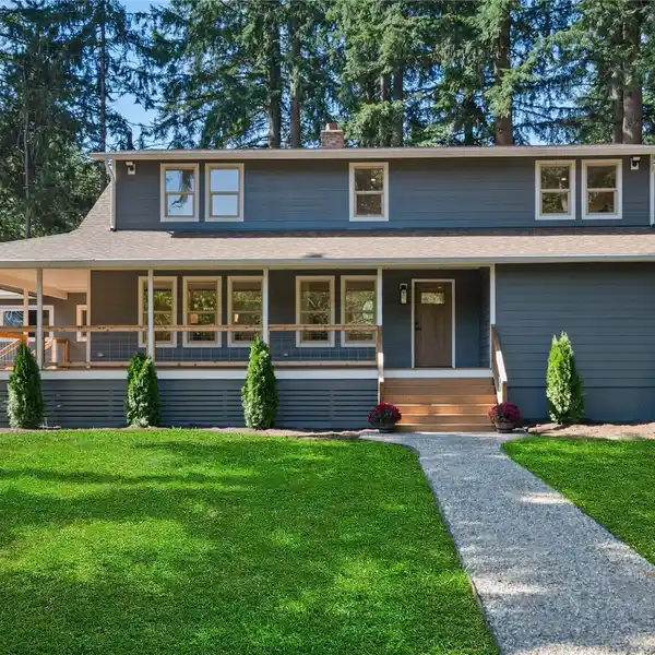 COMPLETELY UPDATED CHERRY VALLEY RETREAT