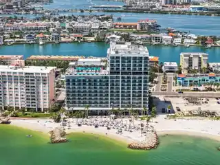 Luxury Condo with Sweeping Gulf Views