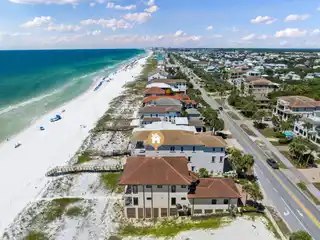 Crystal Cabana - Gorgeous Gulf-front Property