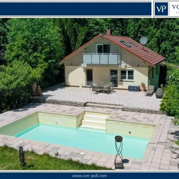 EXCEPTIONAL PROPERTY IN AN IDYLLIC WOODED SETTING