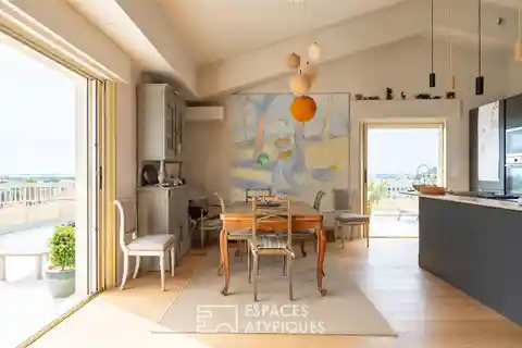 Renovated Top-floor Apartment with Large Terrace