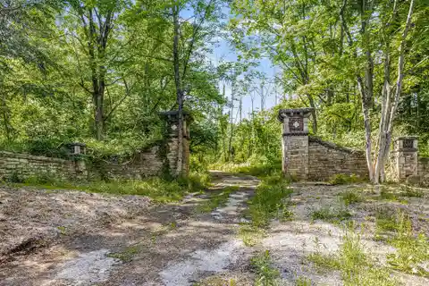Gorgeous 69-acre Parcel