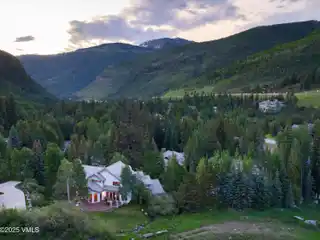 The Perfect Blend of Comfort and Nature