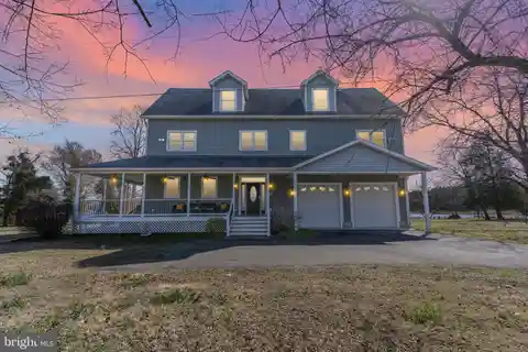 Waterfront Dream Retreat on Tanner Creek