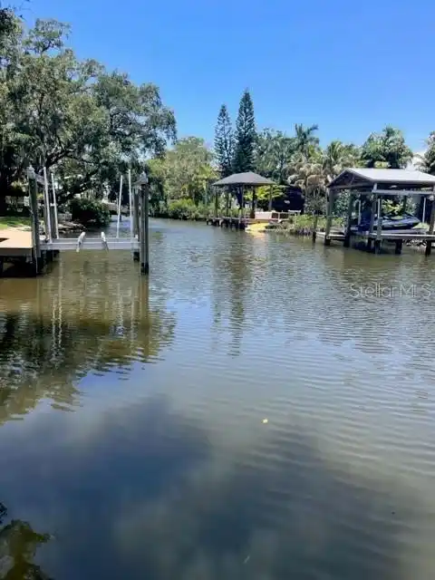 Build a New Home on the Dundee River