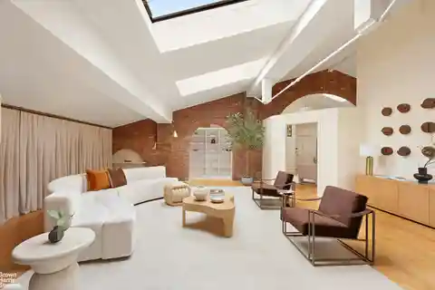 Rare Authentic Top Floor Loft