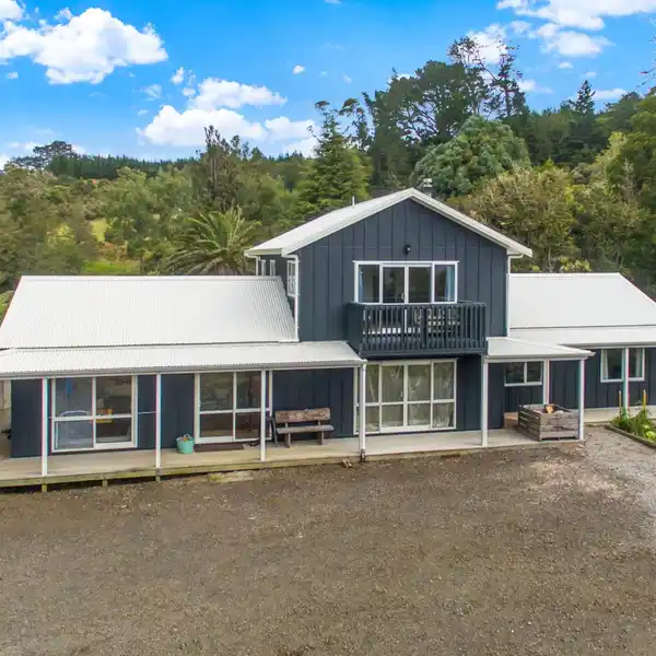 SOLIDLY CONSTRUCTED HOME ON A MASSIVE SLICE OF PARADISE