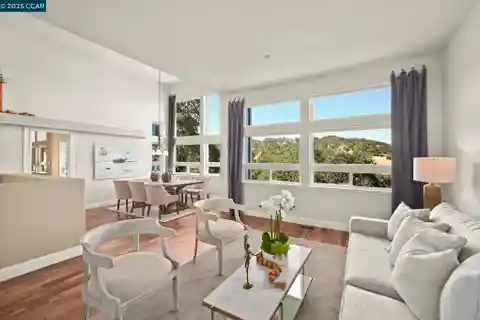 Exceptional Residence with a Connection to Nature