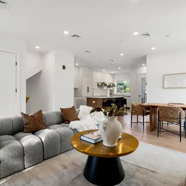 BRAND-NEW TOWNHOME IN AN EXCLUSIVE COMMUNITY