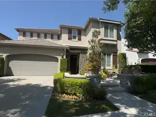 Well-maintained Home in Alta Vista Community Neighborhood