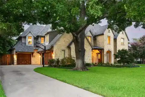 Exquisite Custom Estate in a Hot Neighborhood
