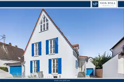 Extensively Renovated Detached Home in Karlsfeld