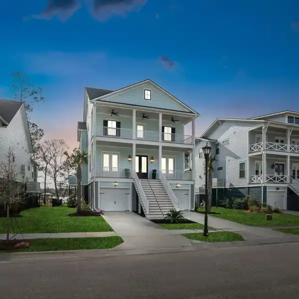PEACEFUL DEEPWATER HOME