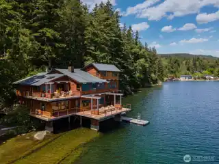 Architecturally Designed Gated Estate on Lake Whatcom