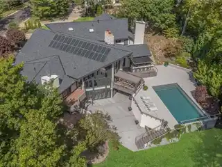Incredible Contemporary Home in the Point