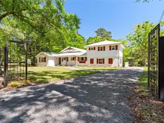 Luxury Waterfront Living in Mobile