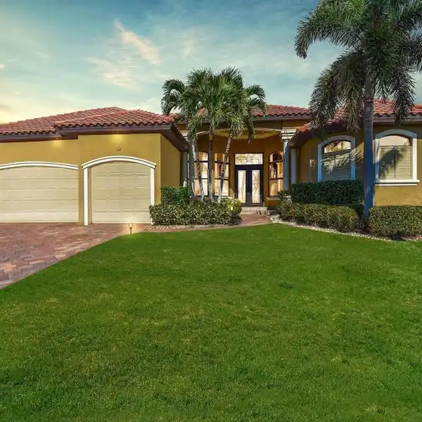 MOVE-IN READY GULF ACCESS HOME